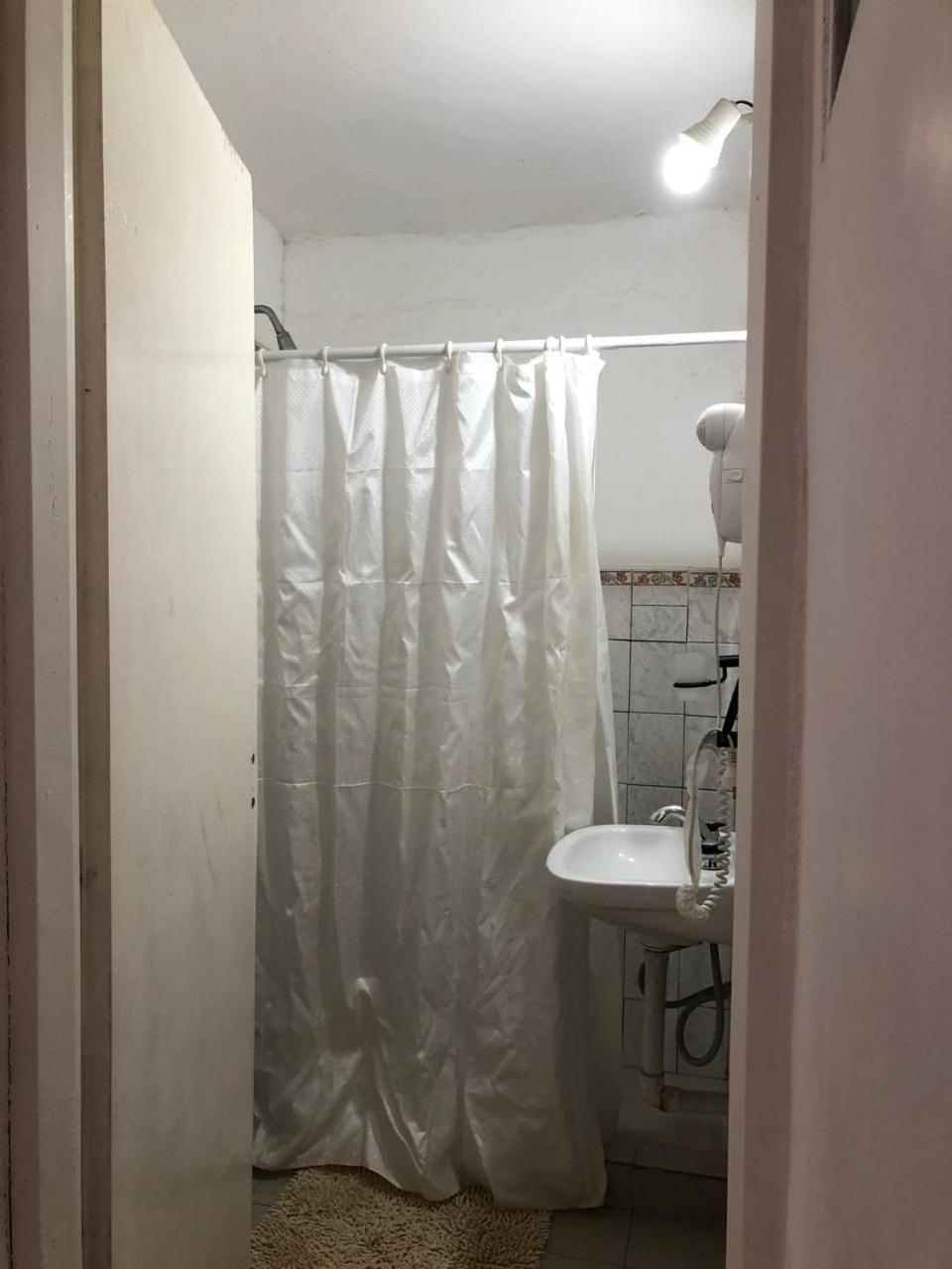 El Faro Hostel 푸에르토마드린 외부 사진